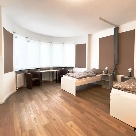 Schoene, Grosse Monteurwohnung Apartment